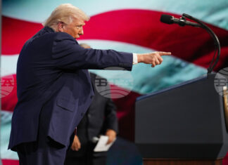 Борсови залози преди решения на Тръмп будят съмнения за използване на вътрешна информация и привличат вниманието на експерти, според Ройтерс