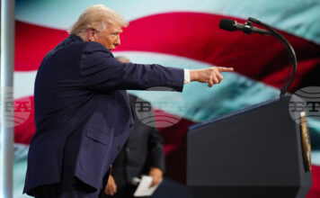 Борсови залози преди решения на Тръмп будят съмнения за използване на вътрешна информация и привличат вниманието на експерти, според Ройтерс Борсови залози преди решения на Тръмп будят съмнения за използване на вътрешна информация и привличат вниманието на експерти, според Ройтерс