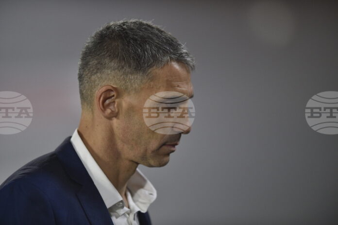 Бразилският гранд Сантос уволни аржентинския си треньор Хуан Пабло Войвода