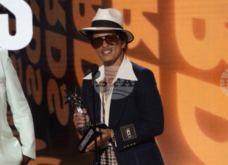 Бруно Марс се завърна на челна позиция в класацията на "Билборд" за сингли