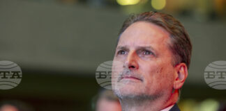 Червения кръст заяви, че улеснява размяната между Украйна и Русия на средно около хиляда тела на убити във войната всеки месец