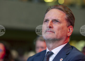 Червения кръст заяви, че улеснява размяната между Украйна и Русия на средно около хиляда тела на убити във войната всеки месец