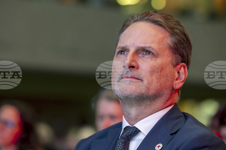 Червения кръст заяви, че улеснява размяната между Украйна и Русия на средно около хиляда тела на убити във войната всеки месец