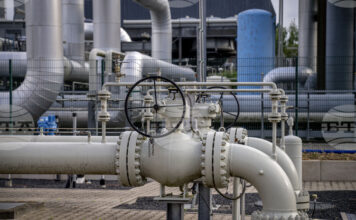 Европейските цени на газа скочиха с до 40 на сто заради прекъсване на доставките на втечнен природен газ