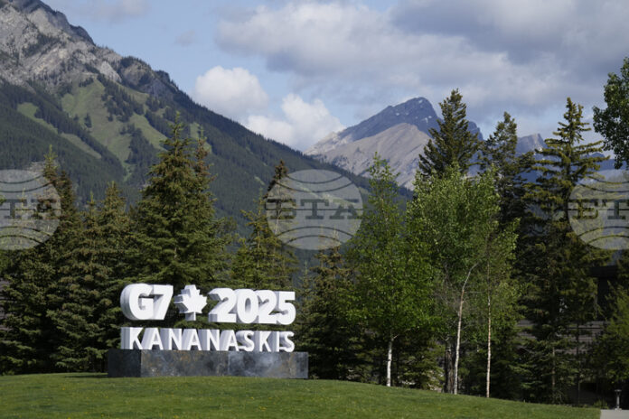 Финансова среща на Г-7 във връзка със ситуацията в Близкия изток ще се състои утре, съобщи Франция