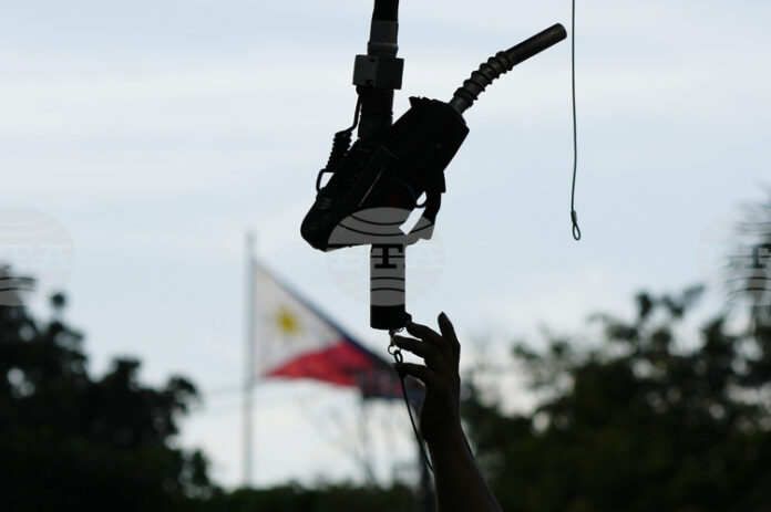 ФНА: Филипинските власти проучват замразяване на цените на горивата