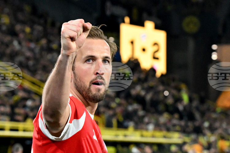 Хари Кейн призна, че ще опита да подобри голмайсторския рекорд на Роберт Левандовски в Бундеслигата