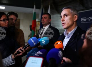 Има седем заведени досъдебни производства за нарушение на изборните права на граждани, каза служебният премиер Андрей Гюров