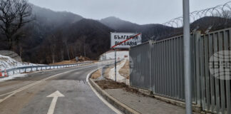 Интензивен е трафикът на ГКПП „Капитан Андреево“ и „Лесово“ на изход за товарни автомобили