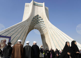 Иран изстреля ракети по база на Великобритания и САЩ в Индийския океан, предаде иранската новинарска агенция Мехр