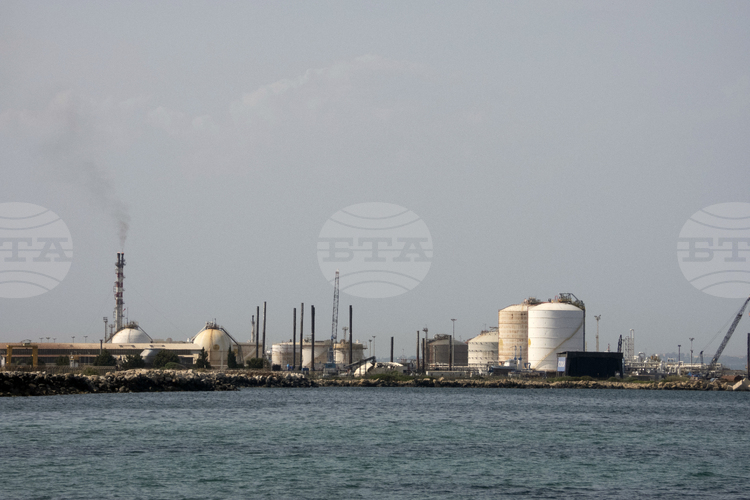 Италия освобождава 9 млн. барела петрол от стратегическите си резерви в рамките на координираната от МАЕ операция