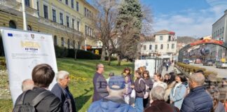 Изложба във Велико Търново събра фрагменти от литературни произведения и илюстрации на утвърдени творци и ученици