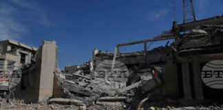 Израелската армия съобщи, че е ударила ключов ирански военен комплекс, Техеран съобщи, че е пострадал дворецът "Голестан", обект на ЮНЕСКО