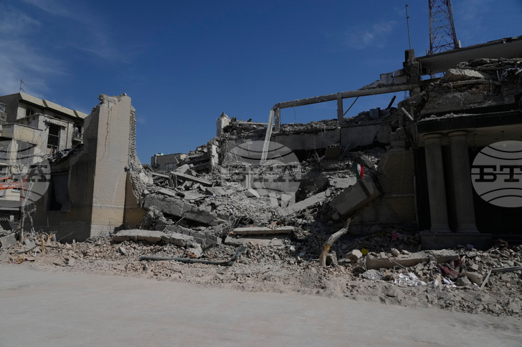 Израелската армия съобщи, че е ударила ключов ирански военен комплекс, Техеран съобщи, че е пострадал дворецът "Голестан", обект на ЮНЕСКО