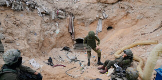 Израелските сили убиха трима въоръжени мъже в тунел близо до Рафах в ивицата Газа