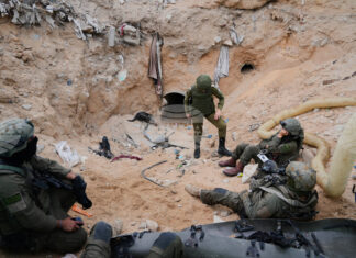 Израелските сили убиха трима въоръжени мъже в тунел близо до Рафах в ивицата Газа