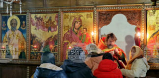 Като православни християни трябва да знаем защо почитаме иконите, каза в проповедта си в шуменския храм "Св. Пророк Илия" отец Николай