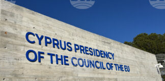 Кипърското председателство на Съвета на ЕС отложи министерски срещи заради ситуацията в Близкия изток и смущенията в полетите
