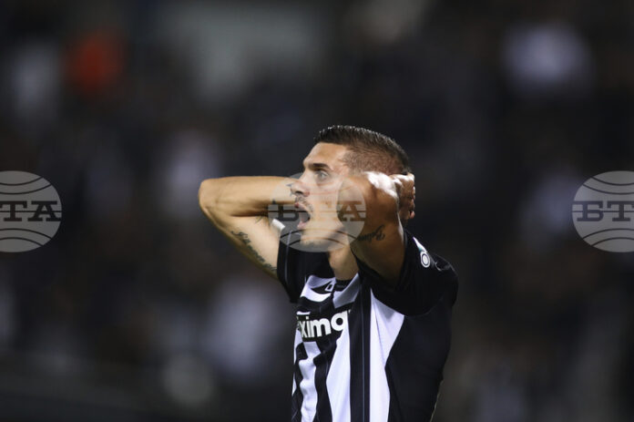 Кирил Десподов се върна в игра за ПАОК само след една пълноценна тренировка, дербито на върха в Гърция завърши без голове