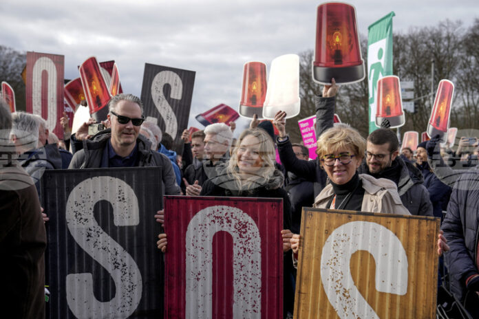 Колективните трудови договори обхващат под половината от заетите в Германия, под нивата в други страни от ЕС
