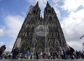 Кьолнската катедрала ще въведе входна такса