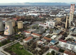 Констатирани са нарушения при две от проверяваните топлофикационни дружества - в София и Гълъбово, съобщиха за БТА от ДАМТН