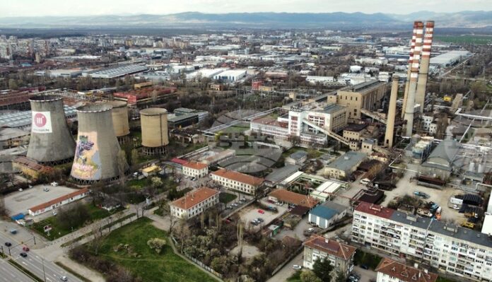 Констатирани са нарушения при две от проверяваните топлофикационни дружества - Констатирани са нарушения при две от проверяваните топлофикационни дружества - в София и Гълъбово, съобщиха за БТА от ДАМТН