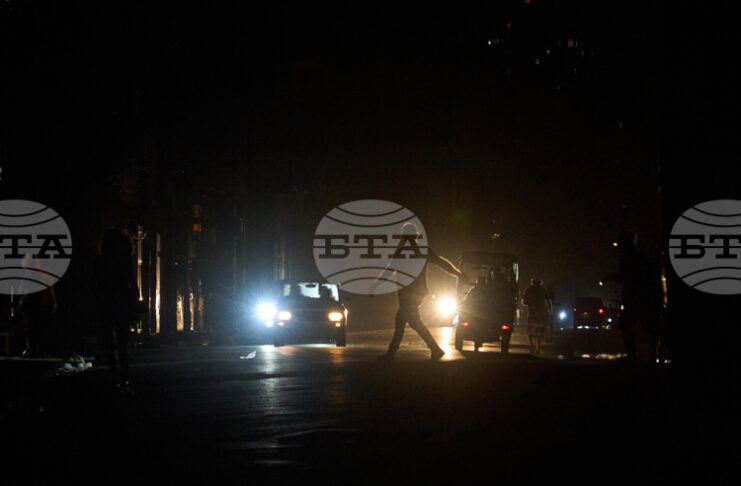 Куба обяви, че енергийната мрежа се е възстановила след големия срив