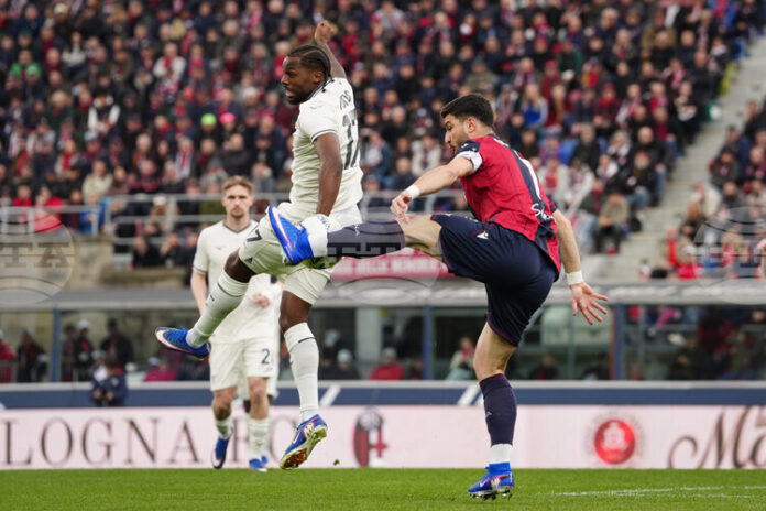 Лацио надигра Болоня като гост с два гола на нидерландския халф Кенет Тейлър