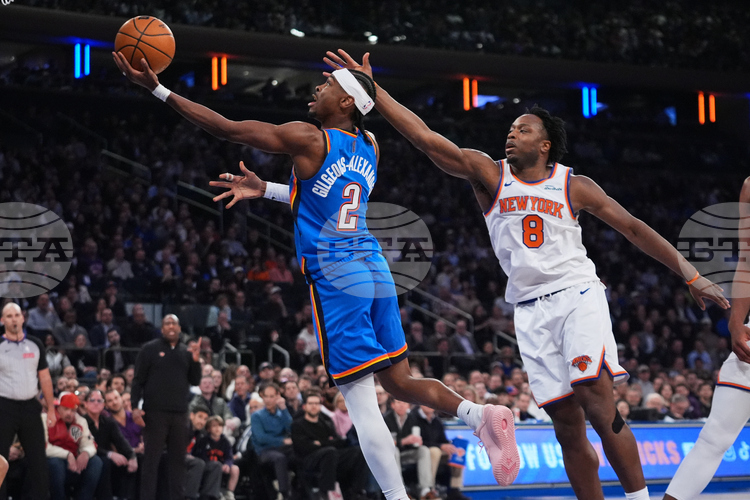 Лидерът в Западната конференция на НБА Оклахома Сити спечели гостуването си срещу Ню Йорк