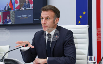 Лидерите от Г-7 са решили с консенсус да не отменят санкциите срещу Русия, заяви Макрон