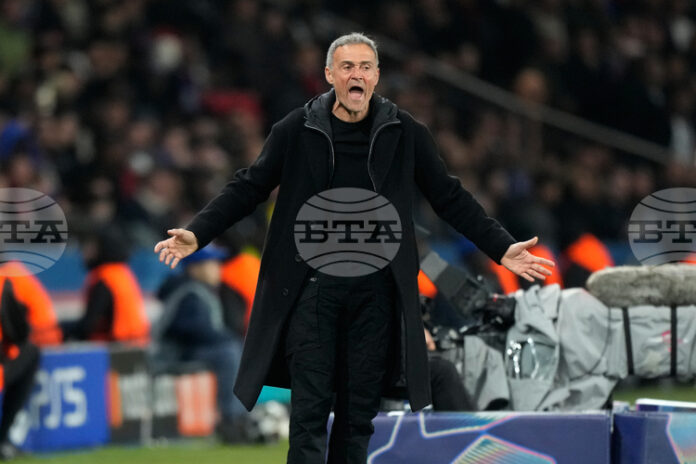 Луис Енрике е отказал предложението на Манчестър Юнайтед и ще преподпише с ПСЖ