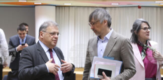 Министър Юлиян Попов обсъди с ресорни министри в ЕС промяна на стандартите за въглеродни емисии при автомобили