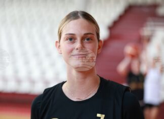 Националката Борислава Христова и гръцкият Атинайкос се класираха за финала на баскетболния турнир Еврокъп