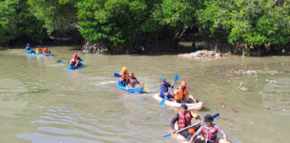 Най-малко двама души загинаха при наводнения на индонезийския остров Бали