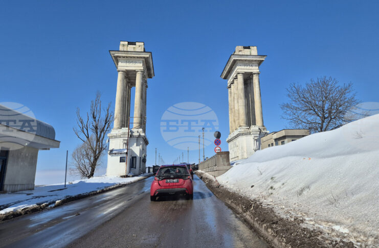 Нормален е трафикът на граничните преходи и пунктове със съседните държави, съобщават от „Гранична полиция“