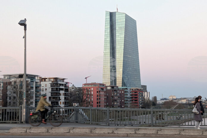 ОБНОВЕНА ЕЦБ запази лихвените проценти, но предупреди за инфлационни рискове заради войната в Близкия изток