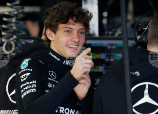 ОБНОВЕНА Пилотът на Мерцедес Кими Антонели спечели полпозишън за Гран при на Япония във Формула 1 ОБНОВЕНА Пилотът на Мерцедес Кими Антонели спечели полпозишън за Гран при на Япония във Формула 1