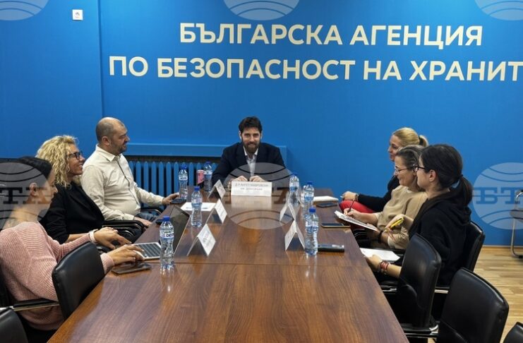 Обособяване на специализирано звено за хуманно отношение към животните е обсъдено на среща в БАБХ