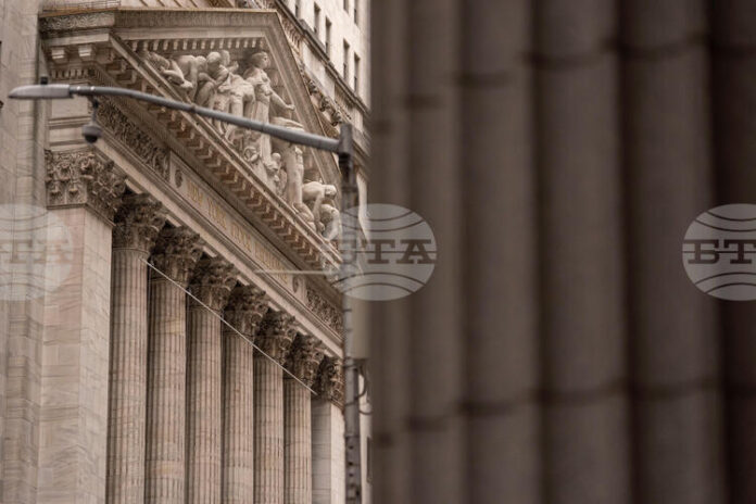 ОБЗОР
                                                                                                Петролът, инфлацията и първите сигнали от бизнеса ще задават тона на пазарите през настоящата седмица