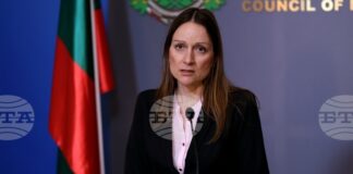 От 8000 жалби за сметки за ток, само една е уважена, това буди притеснение, заяви служебният министър на икономиката Ирина Щонова