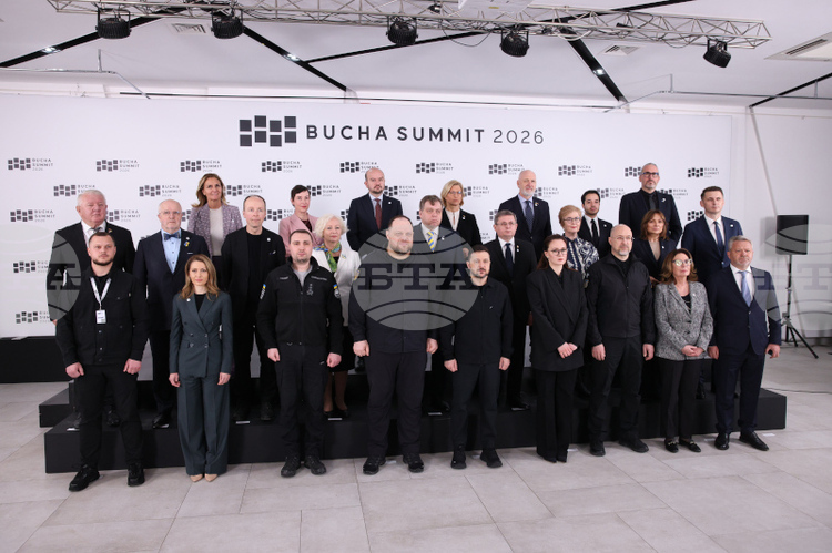 Отсега трябва да се работи за следвоенното възстановяване на Украйна и да се помогне на украинския народ да изгради модерна икономика, заяви Рая Назарян