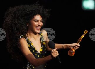 Певиците Оливия Дийн и Лола Янг са сред номинираните за наградите „Айвър Новело" Певиците Оливия Дийн и Лола Янг са сред номинираните за наградите „Айвър Новело"