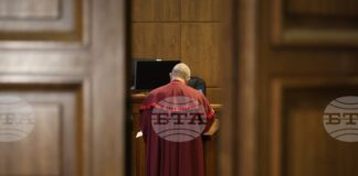 По делото срещу Петьо Петров, известен с прякора Еврото, бяха приети експертизи и разпитани свидетели