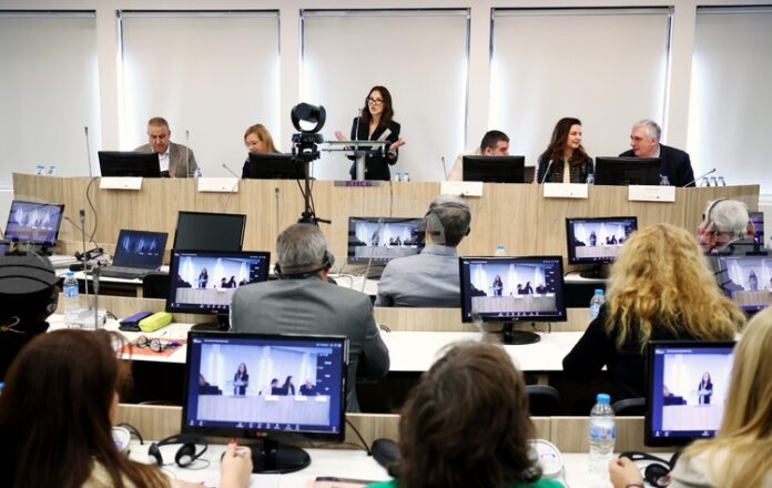 Подготовката на работната сила за изкуствения интелект обсъдиха експерти на конференция