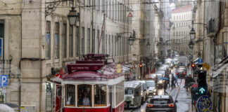 Португалия намалява акцизите за горивата