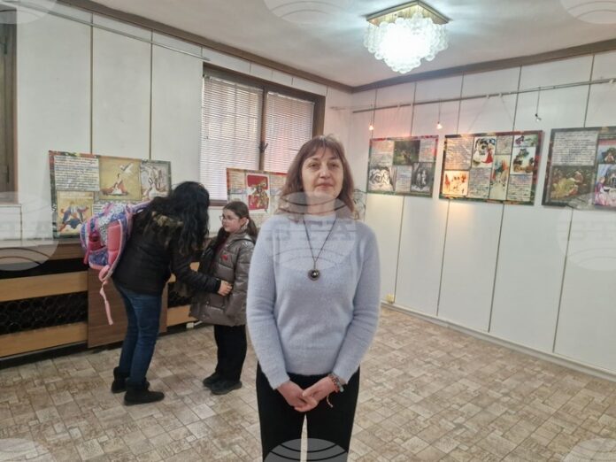 Постерна изложба в Търговище пренася публиката в света на приказките