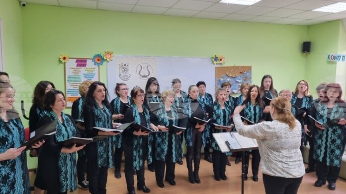 Празничен концерт, посветен за Благовещение, подготвя женският хор „Златна лира“ в Търговище