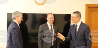 Приоритетите в енергийния сектор обсъди Трайчо Трайков с постоянния представител на Групата на Световната банка за България Джейсън Пелмар