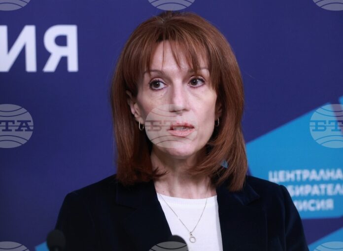 Проблем с машините за гласуване и тяхното сертифициране няма, каза председателят на ЦИК Камелия Нейкова